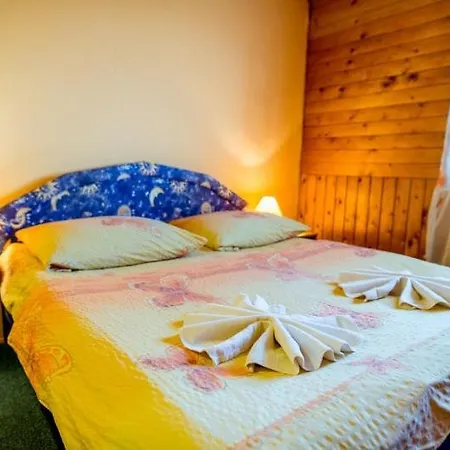 Fran Hotel *